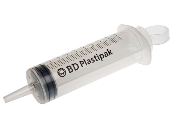 BD Plastipak Wund- und Blasenspritze 100 ml unterteilt in 2 ml