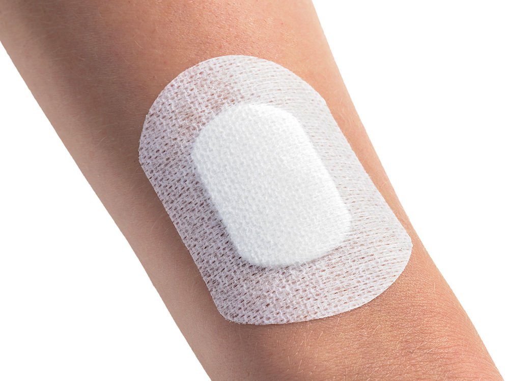 Trusetal Vliesverband DROP® med 5 x 7 cm - 50 Stück