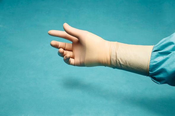 Hartmann Peha-neon latexfreie OP-Handschuhe Gr. 8 - 50 Paar